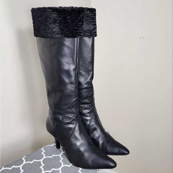 Arturo Chiang  - Picture 3 of 13